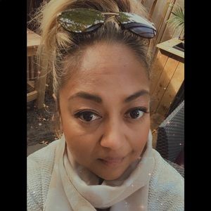 Meet your Posher, Christina